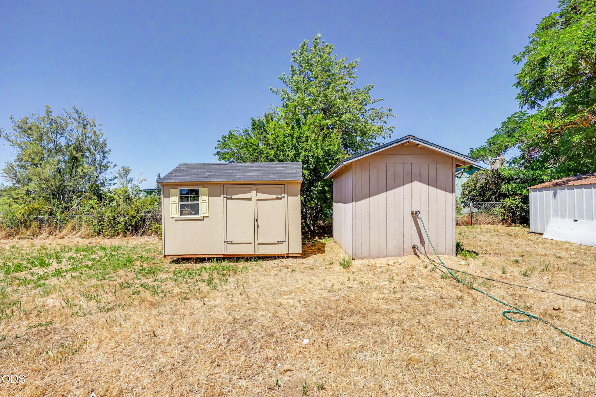 5595 Table Rock Road Central Point, OR 97502 - Photo 38 of 43