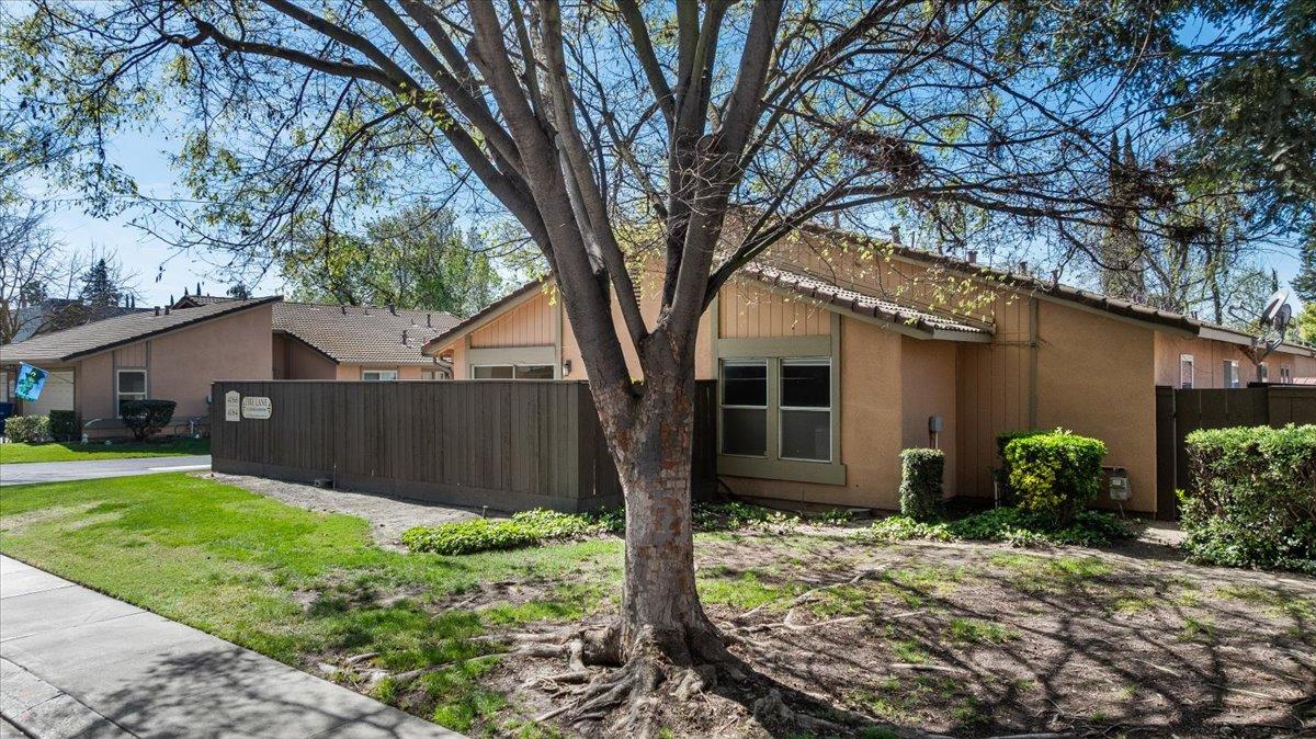 4064 Elmo Loop Modesto, CA 95356 - Photo 3 of 37