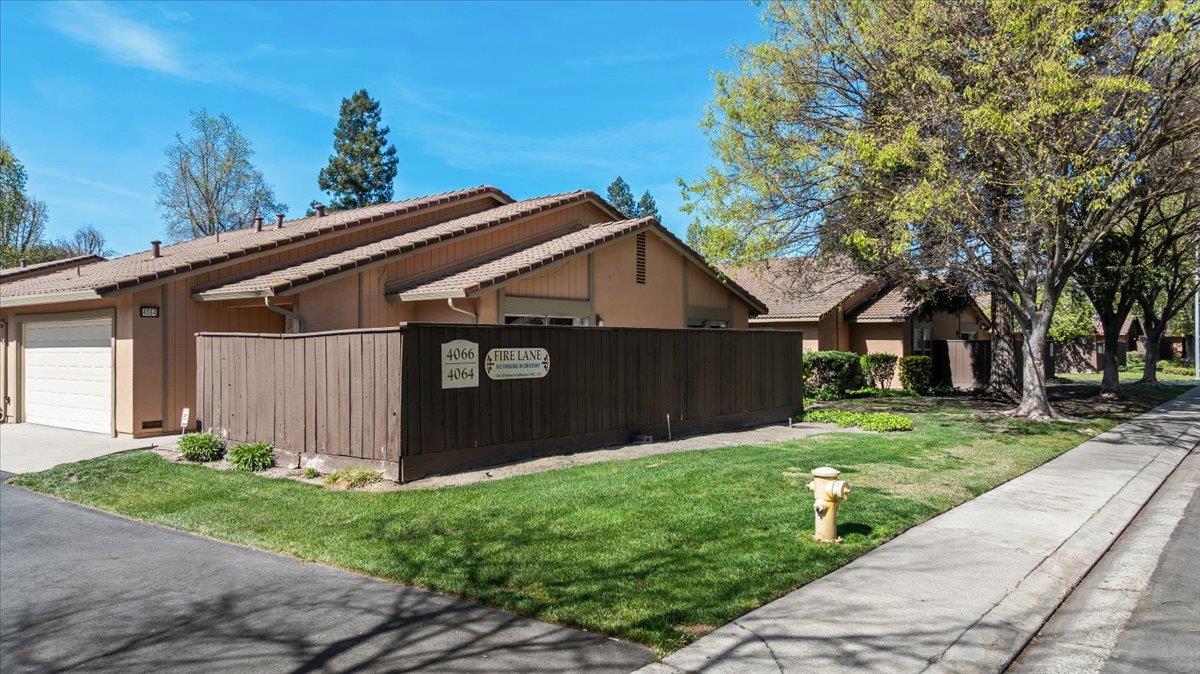 4064 Elmo Loop Modesto, CA 95356 - Photo 4 of 37