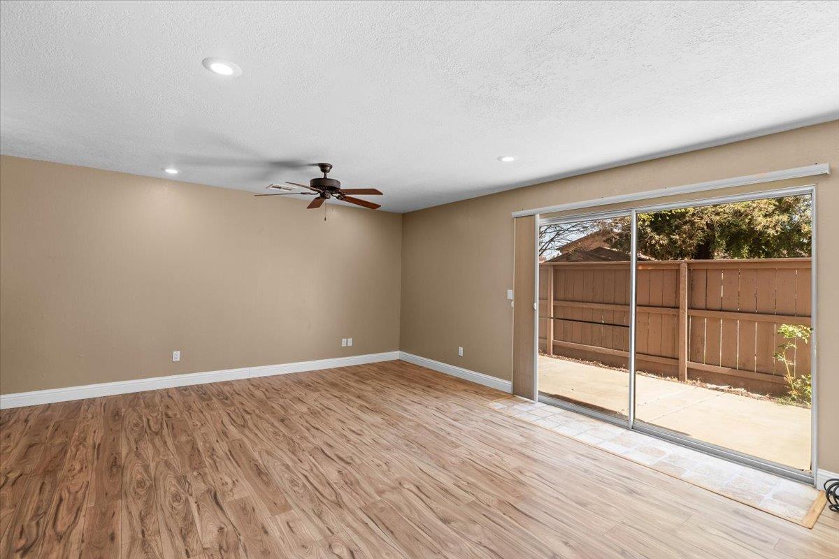 4064 Elmo Loop Modesto, CA 95356 - Photo 7 of 37