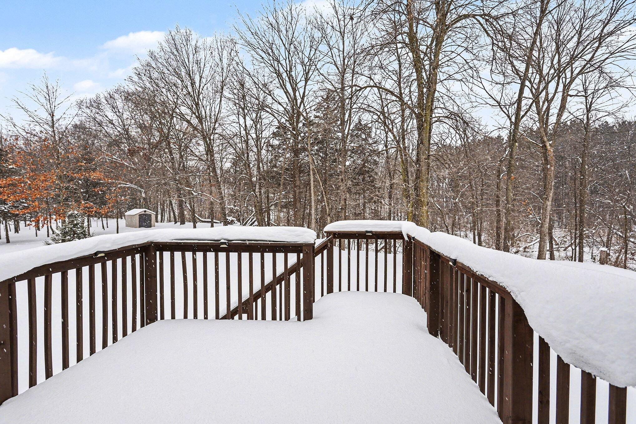 1401 Springview Court Middleville, MI 49333 - Photo 25 of 28 1401 Springview Deck