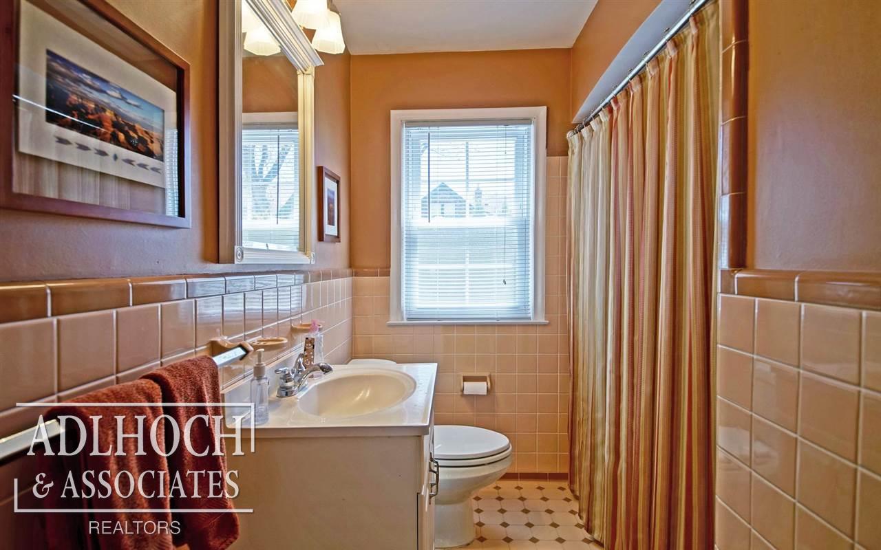 307 Ridgemont Road Grosse Pointe Farms, MI 48236 - Photo 10 of 25