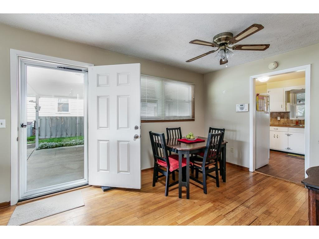 1849 Fairoaks Road Kingsport, TN 37664 - Photo 12 of 30 Photo 12