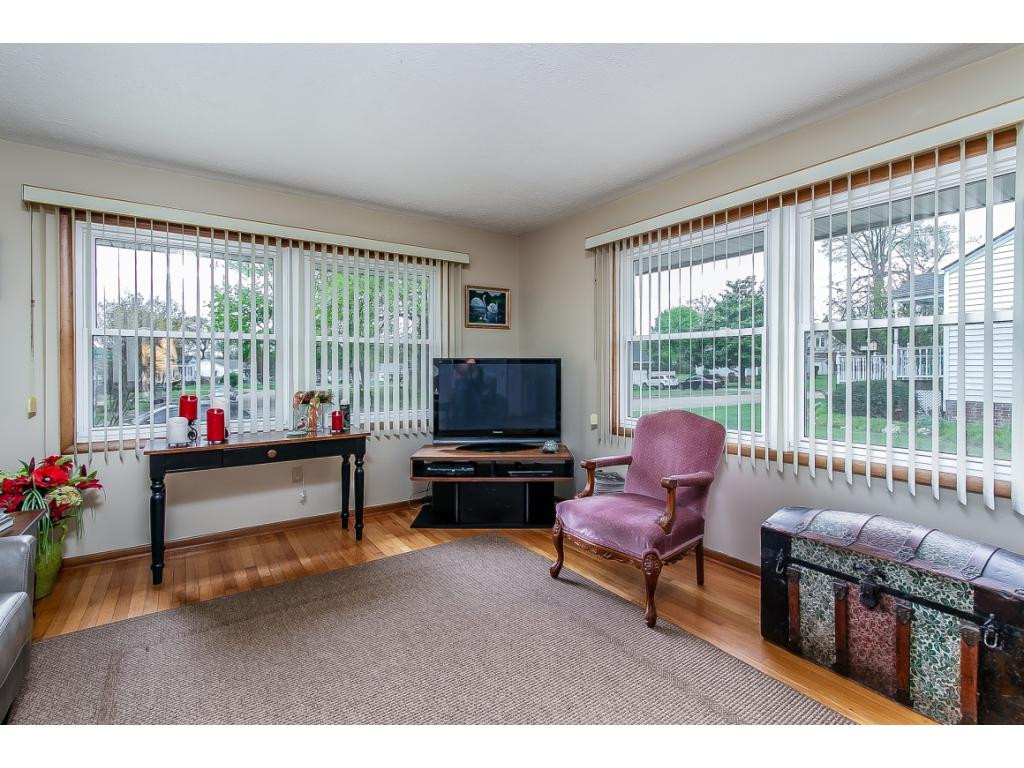 1849 Fairoaks Road Kingsport, TN 37664 - Photo 10 of 30 Photo 10
