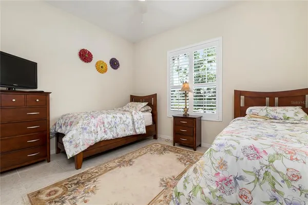 $4,000 | 4720 Claremont Park Drive, Bradenton, FL 34211