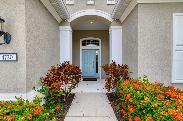 $4,000 | 4720 Claremont Park Drive, Bradenton, FL 34211