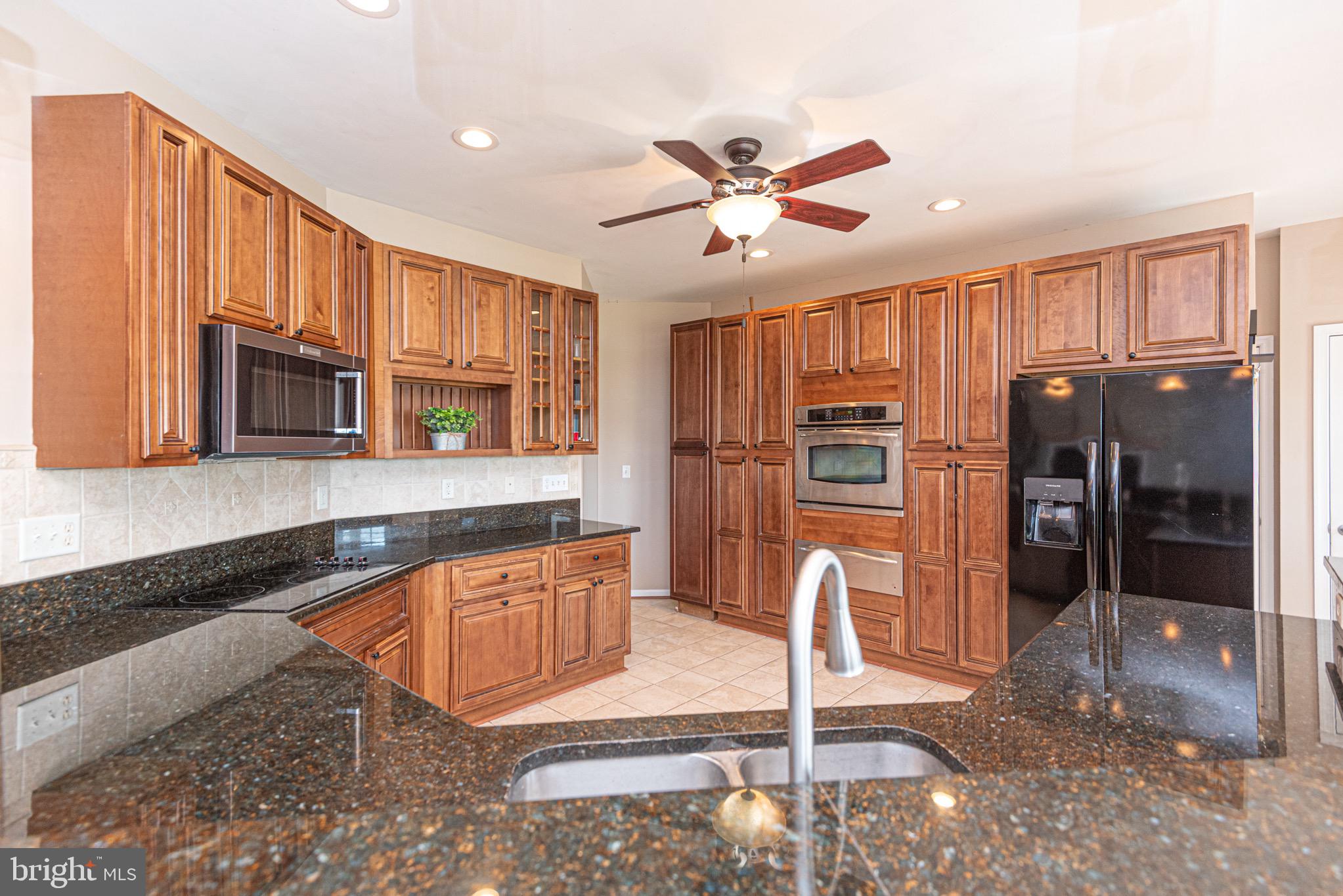 242 Hayden Road Centreville, MD 21617 - Photo 3 of 40 Kitchen 2