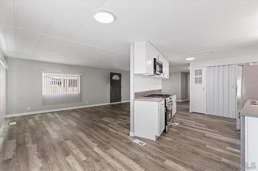 971 Borden Road, Unit 9 San Marcos, CA 92069 - Photo 18 of 23
