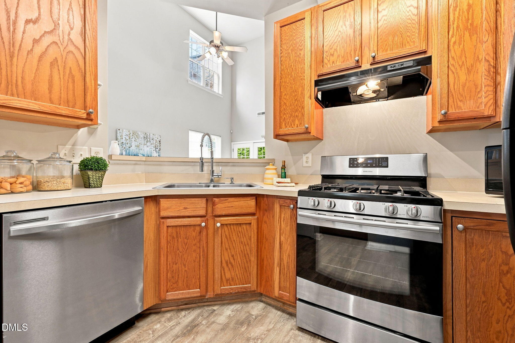 8405 Whisper Ridge Place Raleigh, NC 27613 - Photo 17 of 37 24-web-or-mls-IMG_2150_Edit