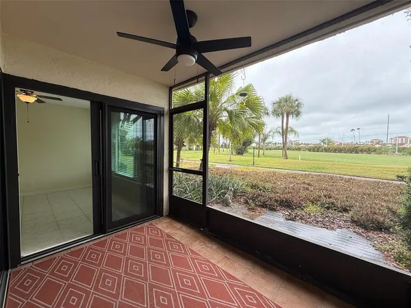 $2,800 | 6219 Palma Del Mar Boulevard South, Unit 105, St. Petersburg, FL 33715