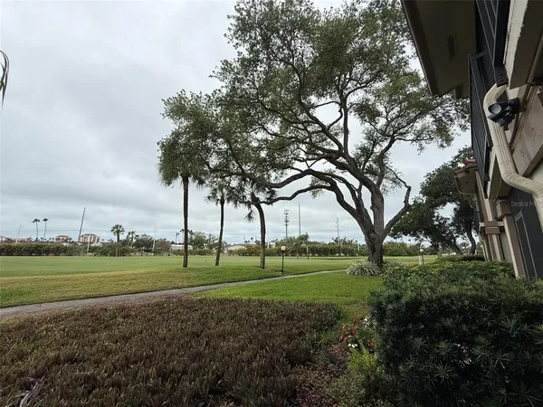 $2,800 | 6219 Palma Del Mar Boulevard South, Unit 105, St. Petersburg, FL 33715