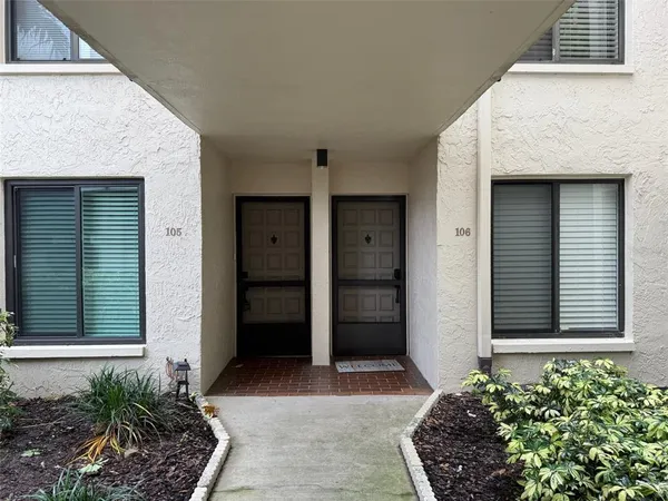 $2,800 | 6219 Palma Del Mar Boulevard South, Unit 105, St. Petersburg, FL 33715