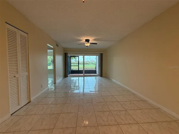 $2,800 | 6219 Palma Del Mar Boulevard South, Unit 105, St. Petersburg, FL 33715
