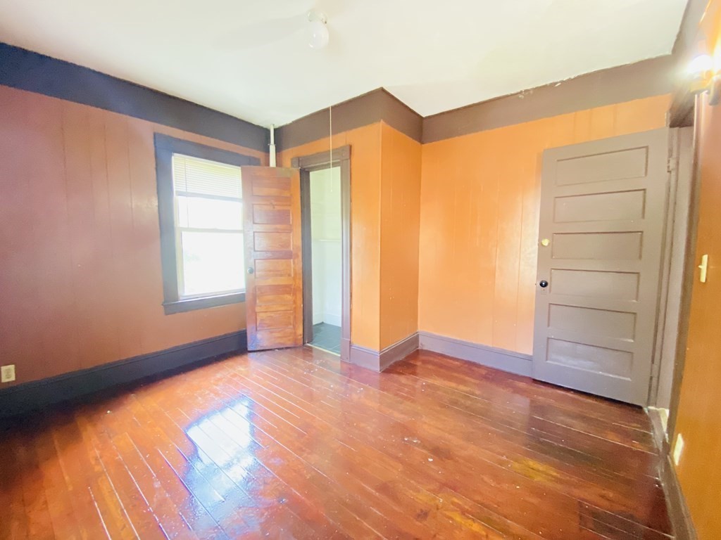 117 Dawes Street Springfield, MA 01109 - Photo 14 of 27 Gallery Image 14