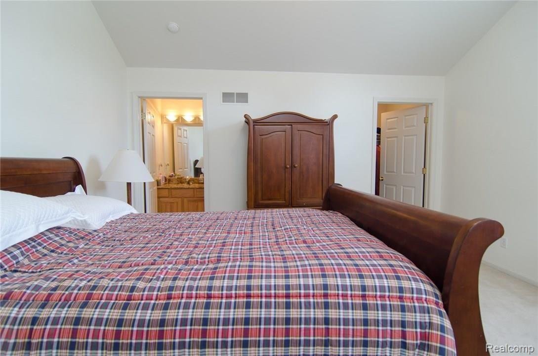 41544 Glade Road Canton, MI 48187 - Photo 22 of 41 GRU_4994.jpg