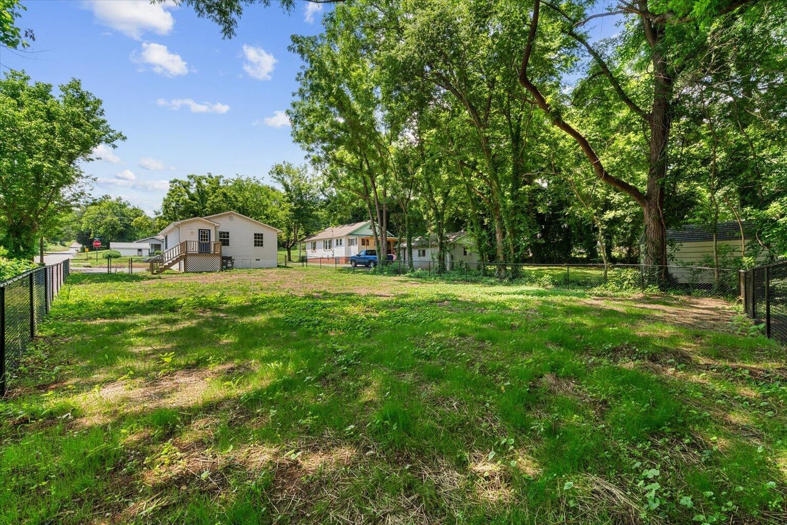8956 Hiwassee Street Charleston, TN 37310 - Photo 36 of 47