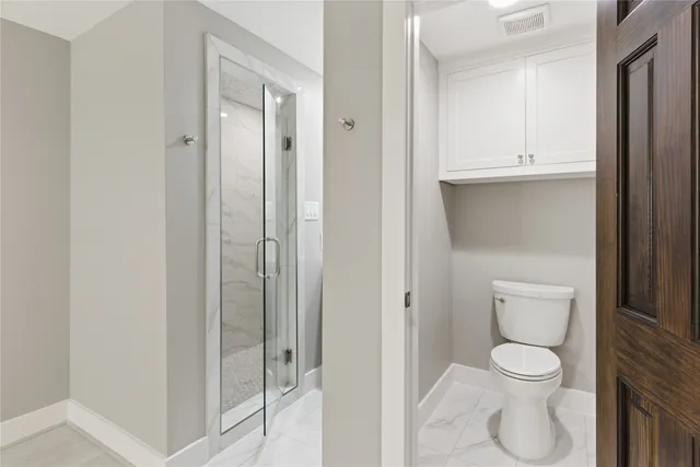 $1,000 | 430 North Hutcheson Street, Houston, TX 77003