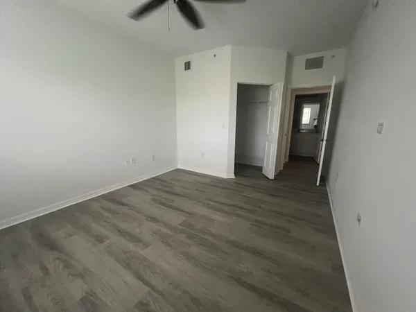 $2,700 | 2725 Anzio Court, Unit 304, Palm Beach Gardens, FL 33410