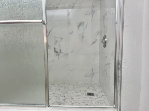 $2,700 | 2725 Anzio Court, Unit 304, Palm Beach Gardens, FL 33410