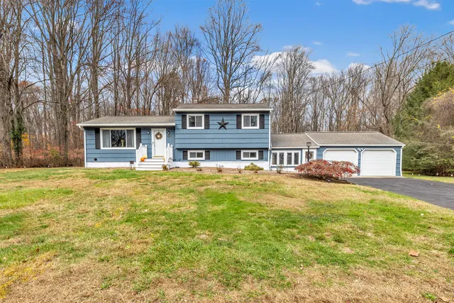 $649,900 | 13 School Street, Monroe, CT 06468