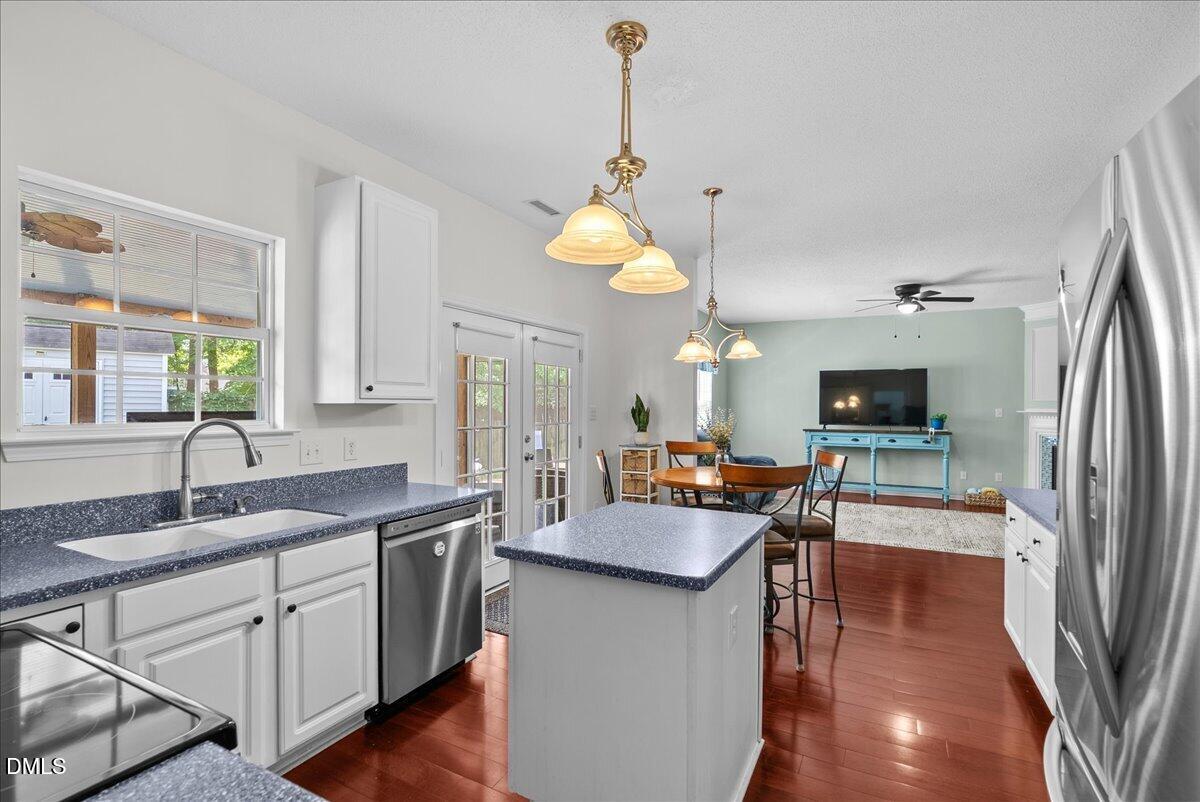 3016 Bethwicke Court Raleigh, NC 27604 - Photo 7 of 30 20-DSC01610