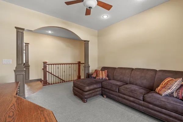 $619,000 | 1524 Silver Valley Drive, De Witt, IA 52742