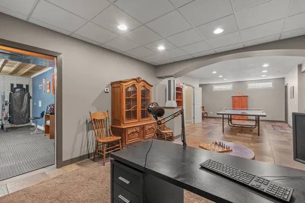 $619,000 | 1524 Silver Valley Drive, De Witt, IA 52742
