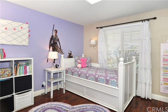 2612 Redlands Drive Costa Mesa, CA 92627 - Photo 15 of 30 a living room with furniture and a window