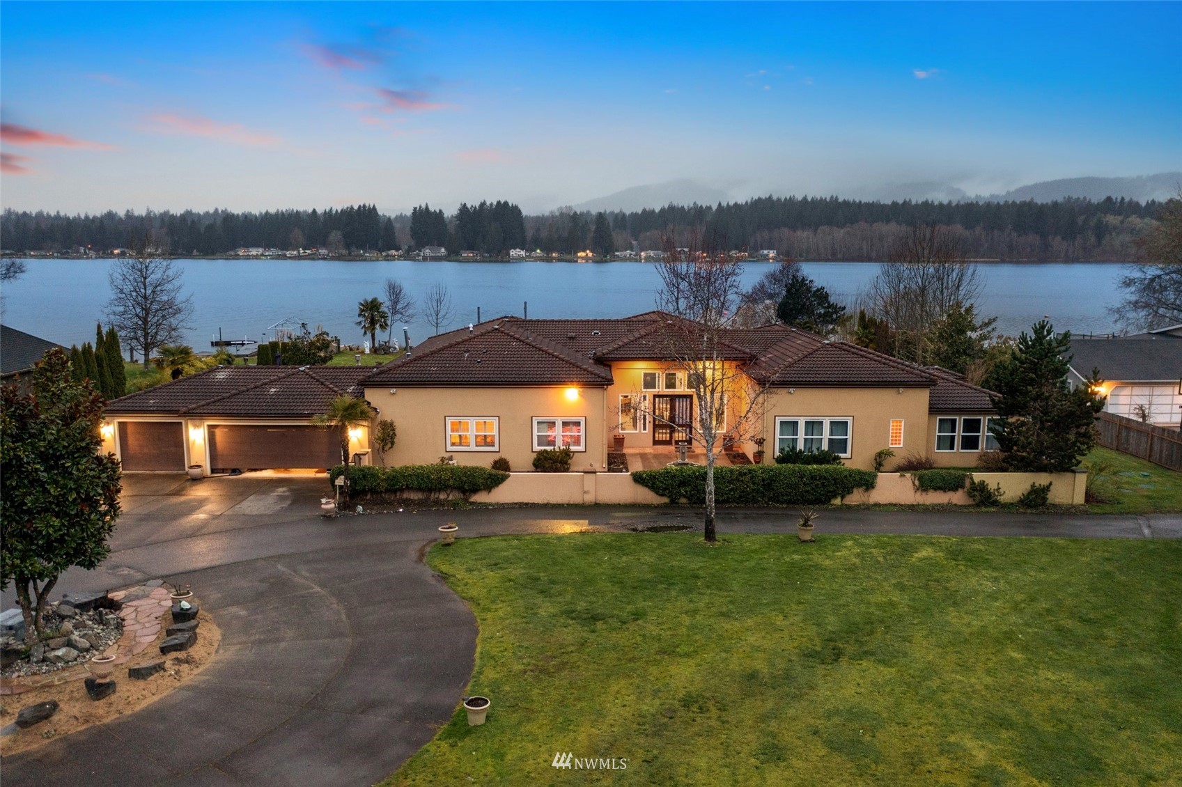 7029 Fairview Road Southwest Olympia, WA 98512 - Photo 2 of 40 Gallery Image 2
