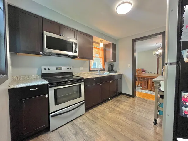 $180,000 | 611 16th Street Southwest, Willmar, MN 56201