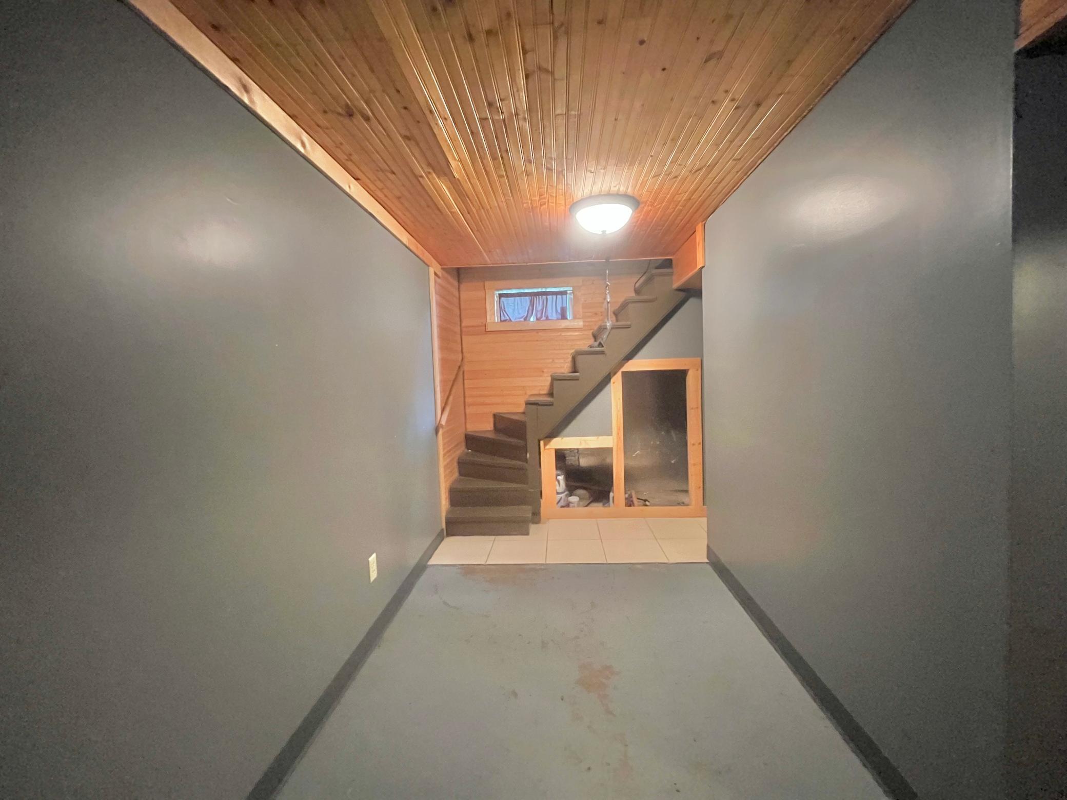 611 16th Street Southwest Willmar, MN 56201 - Photo 18 of 21