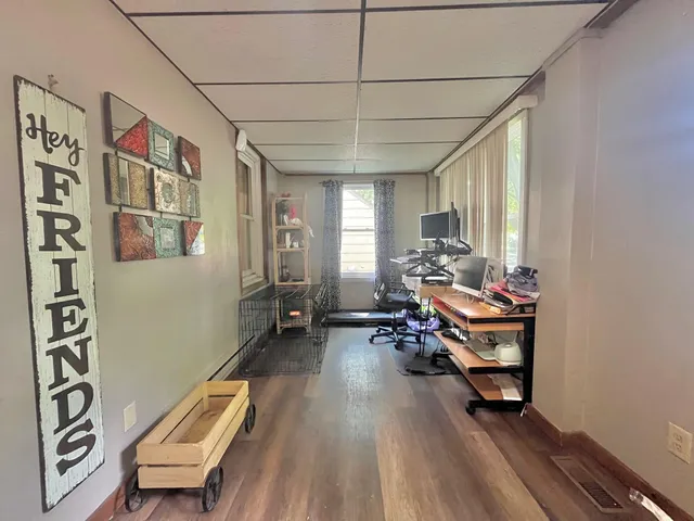 $180,000 | 611 16th Street Southwest, Willmar, MN 56201