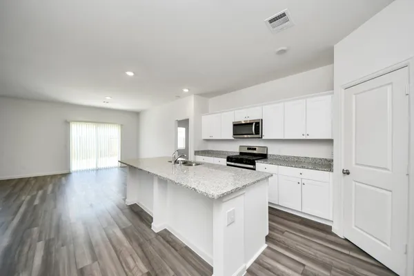 $2,565 | 10304 Malta Trace Drive, Rosharon, TX 77583