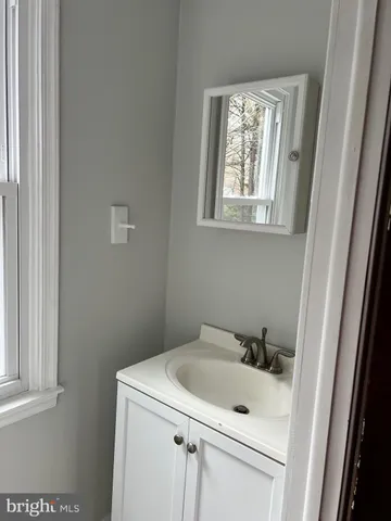 $2,300 | 170 West Penn Avenue, Wernersville, PA 19565