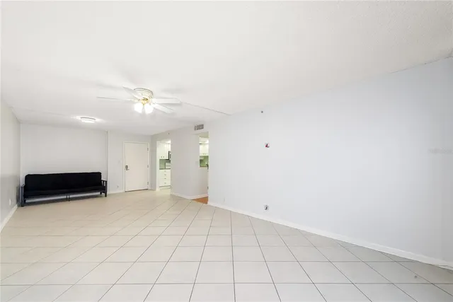 $2,000 | 255 Dolphin Point, Unit 414, Clearwater Beach, FL 33767