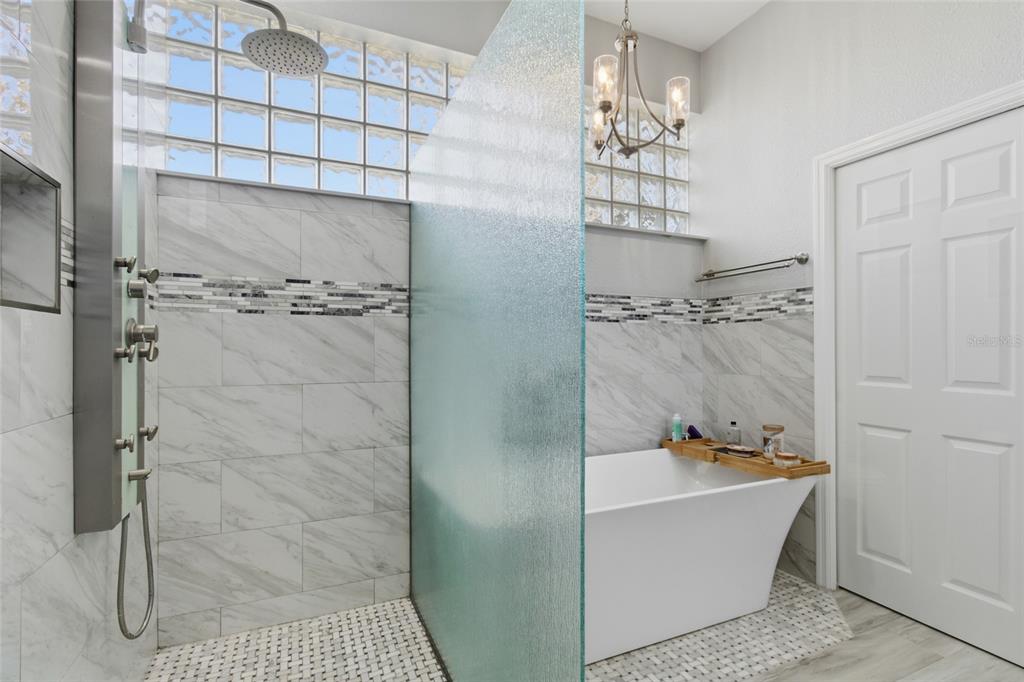 757 Pond Lily Way Venice, FL 34293 - Photo 15 of 53