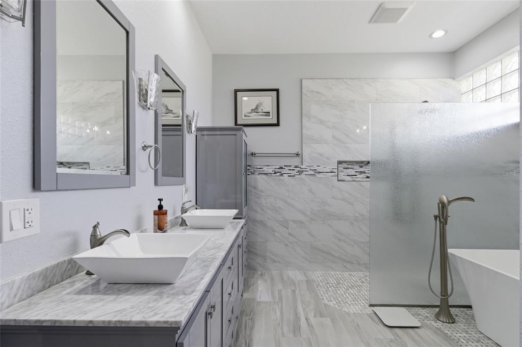 757 Pond Lily Way Venice, FL 34293 - Photo 16 of 53