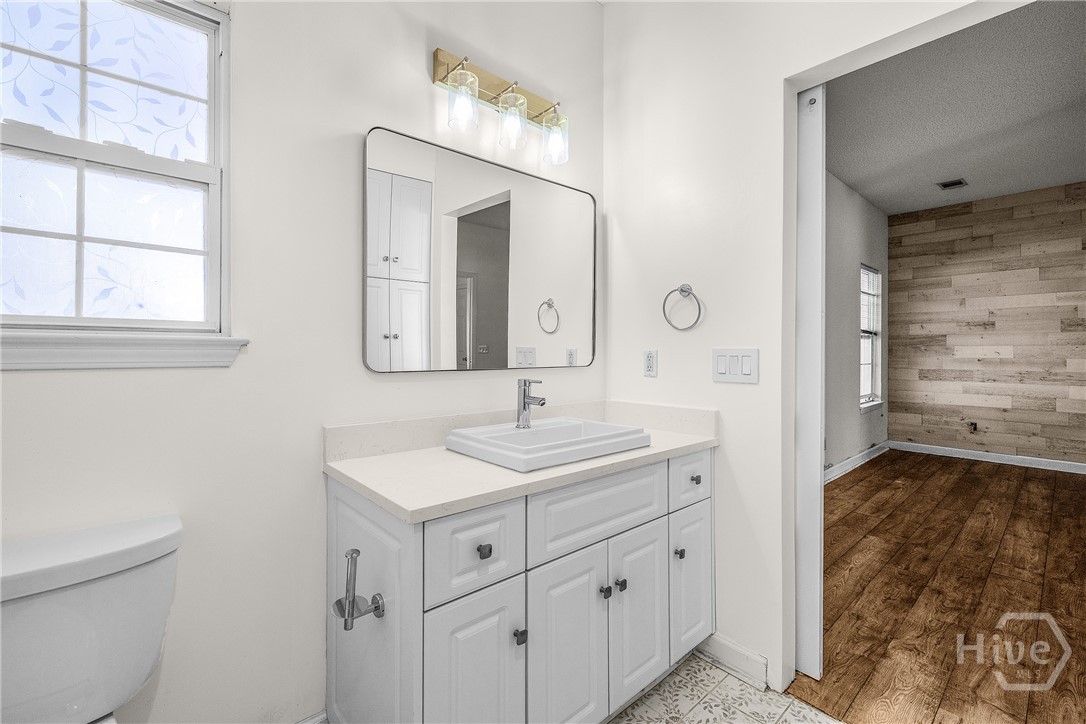 12 Kingslan Court Savannah, GA 31419 - Photo 25 of 35 Primary Bath