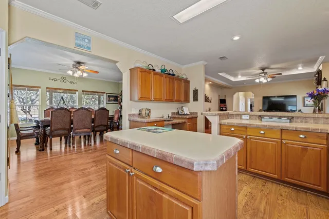 $537,000 | 259 Burr Oak Trail, Harper, TX 78631