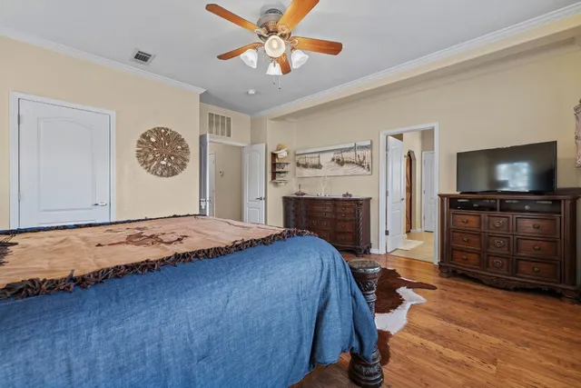 $537,000 | 259 Burr Oak Trail, Harper, TX 78631