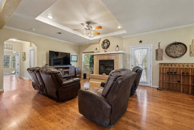 $537,000 | 259 Burr Oak Trail, Harper, TX 78631