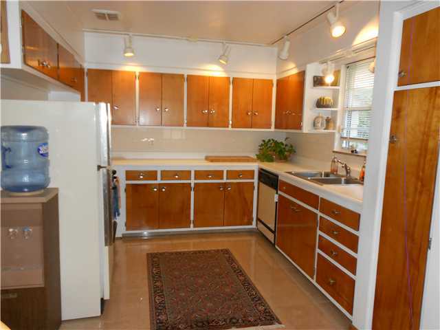2825 Tudor Road Columbus, OH 43209 - Photo 11 of 25 Gallery Image 11