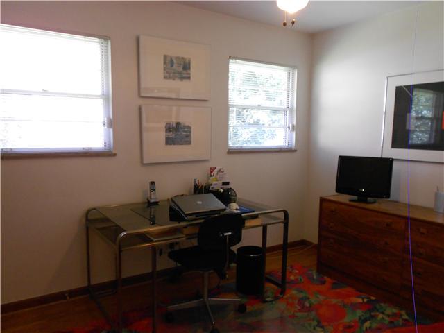 2825 Tudor Road Columbus, OH 43209 - Photo 15 of 25 Gallery Image 15