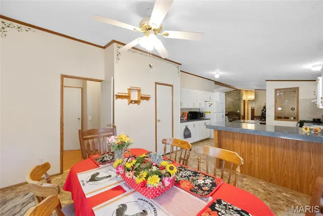 $199,900 | 10311 Wayne Drive, Potosi, MO 63664