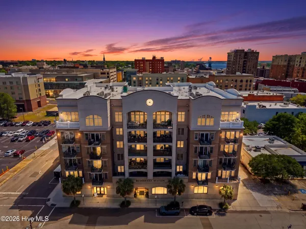 $569,500 | Undisclosed Address, Wilmington, NC 28401