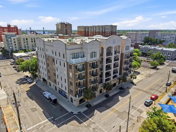 $569,500 | Undisclosed Address, Wilmington, NC 28401