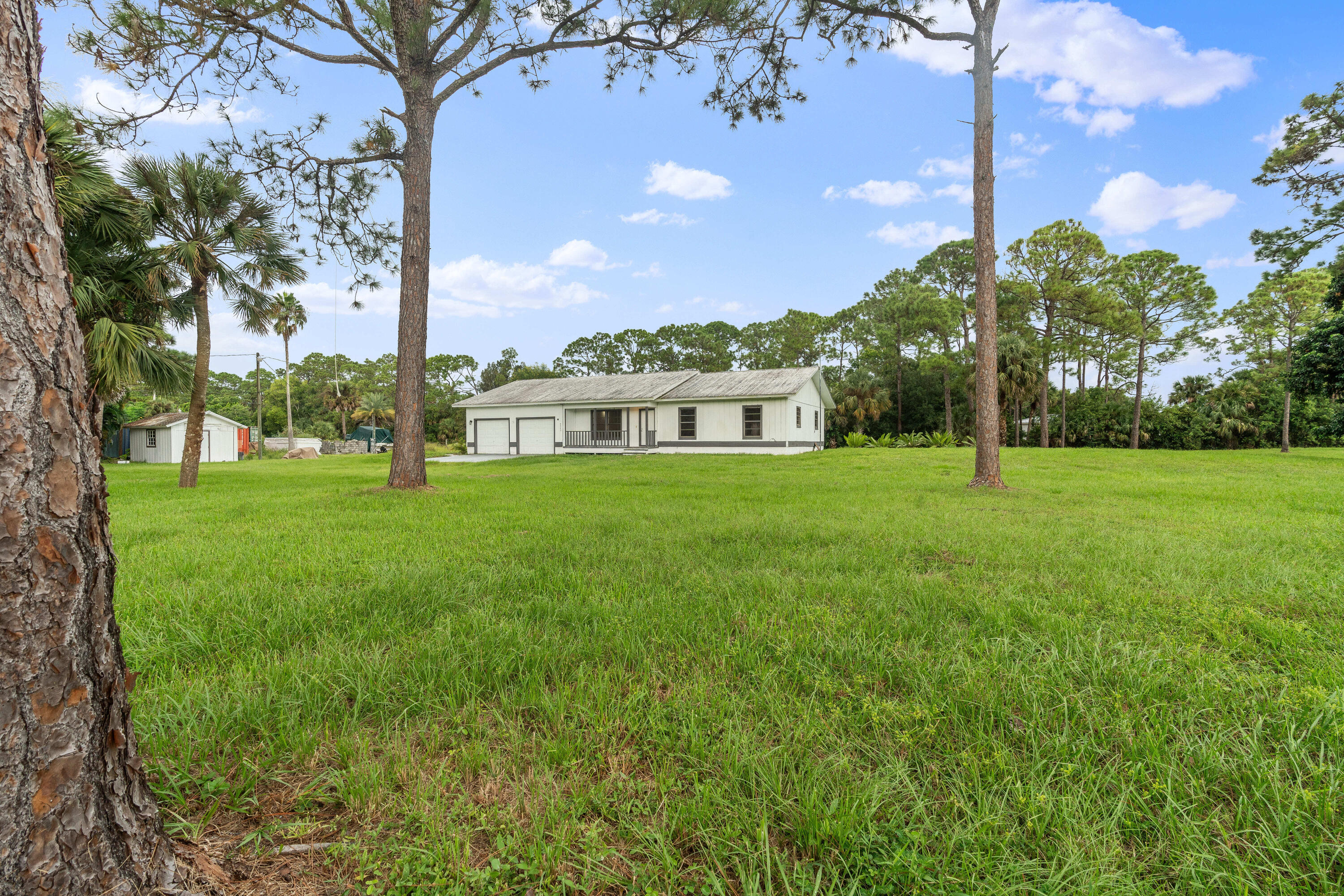 9949 154th Road North Jupiter Farms, FL 33478 - Photo 5 of 34 DSC08740
