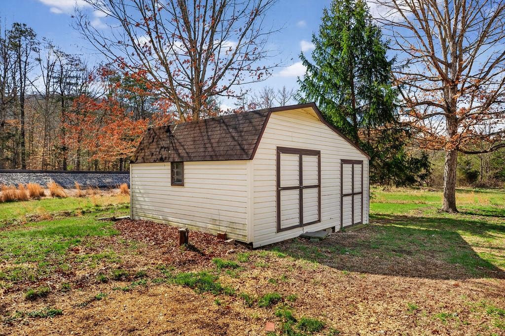 5014 Cold Springs Road Raphine, VA 24472 - Photo 12 of 47