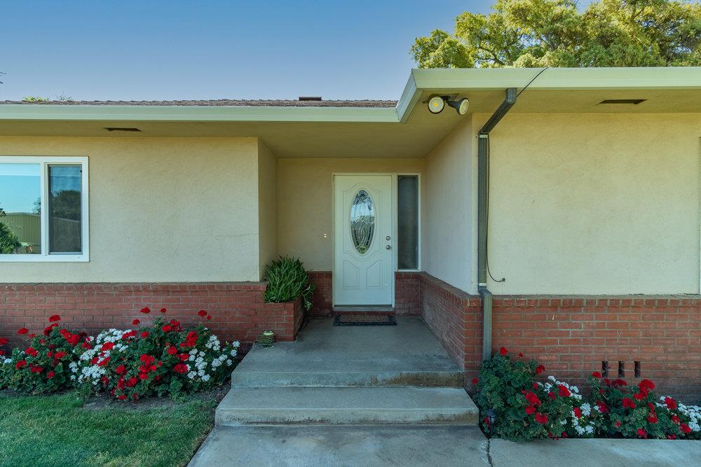 1177 Orchard Road Hollister, CA 95023 - Photo 5 of 79