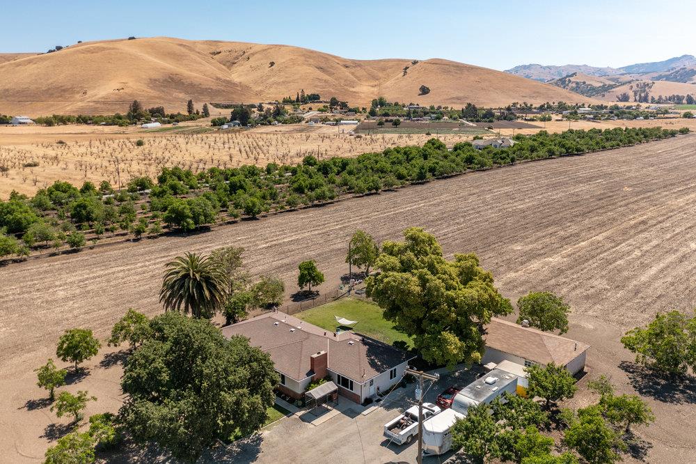 1177 Orchard Road Hollister, CA 95023 - Photo 56 of 79
